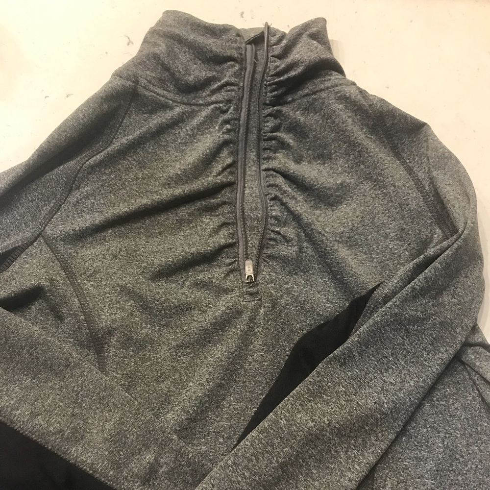 WORKOUT QUARTER ZIP